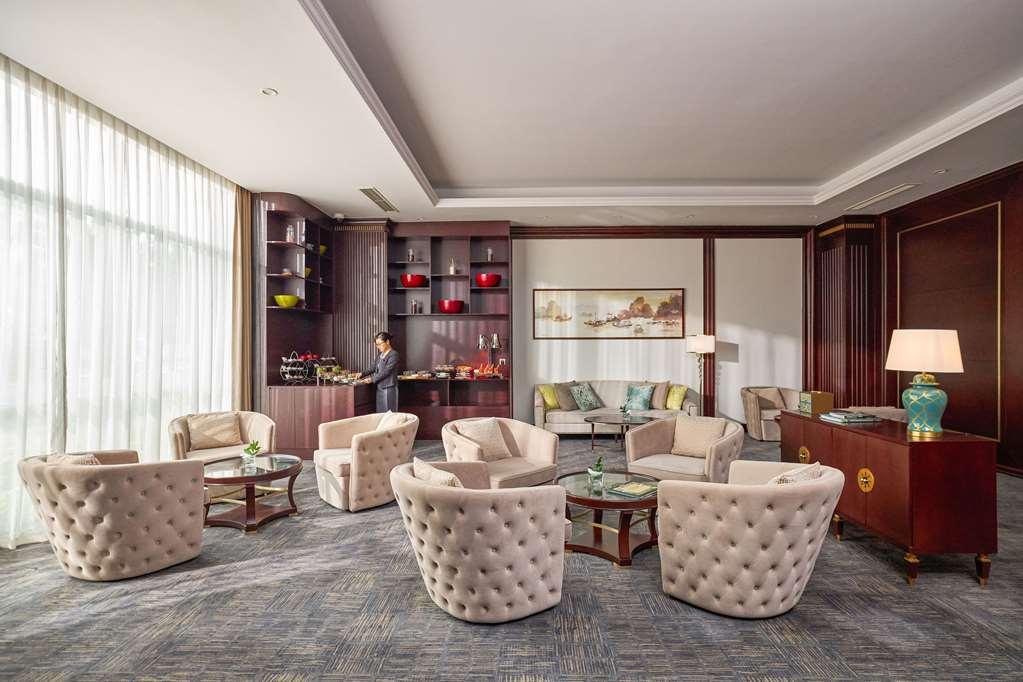 Melia Vinpearl Hai Phong Rivera Extérieur photo